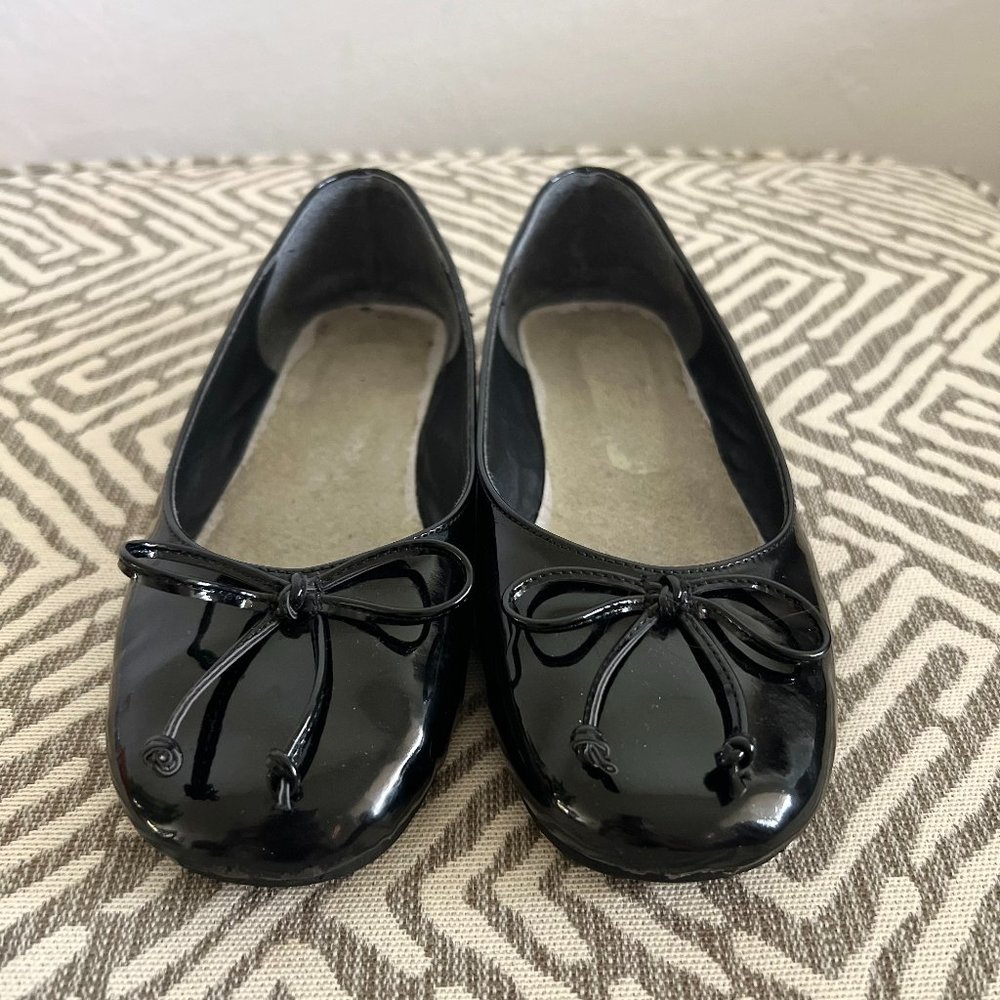 Girls' Black Patent Ballerina Flats